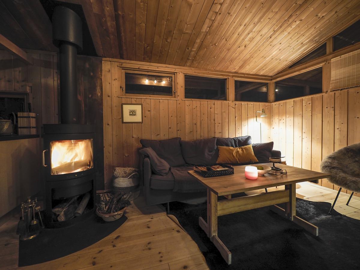 Lovely Cabin In The Capital Area With Hot Tube ハフナルフィヨルズゥル エクステリア 写真